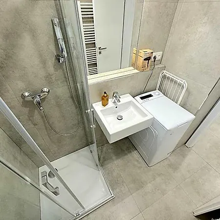 Krasny - 2 V Blizkosti Centra Apartmán *